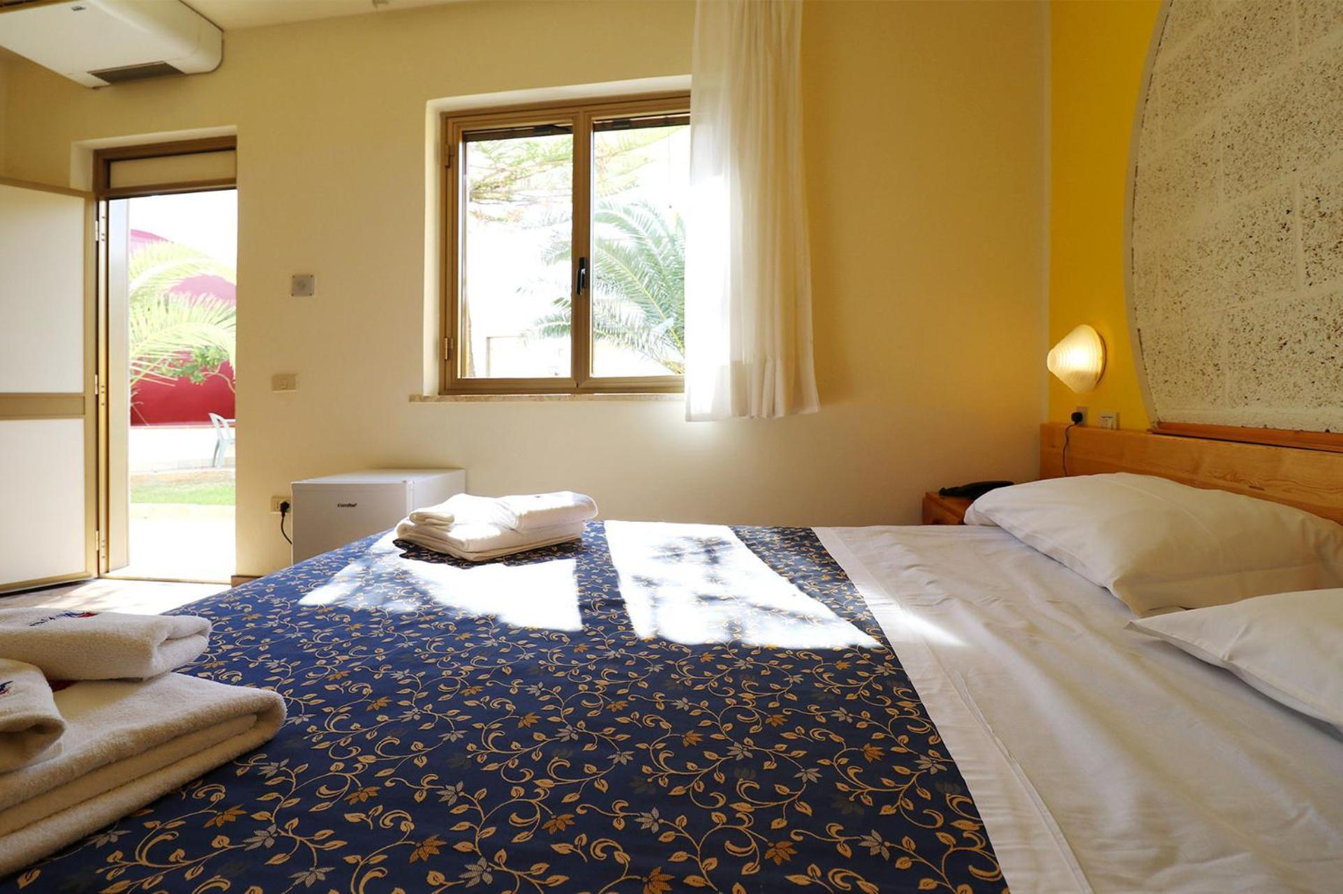 Nirvana Club Village Ботричелло Экстерьер фото