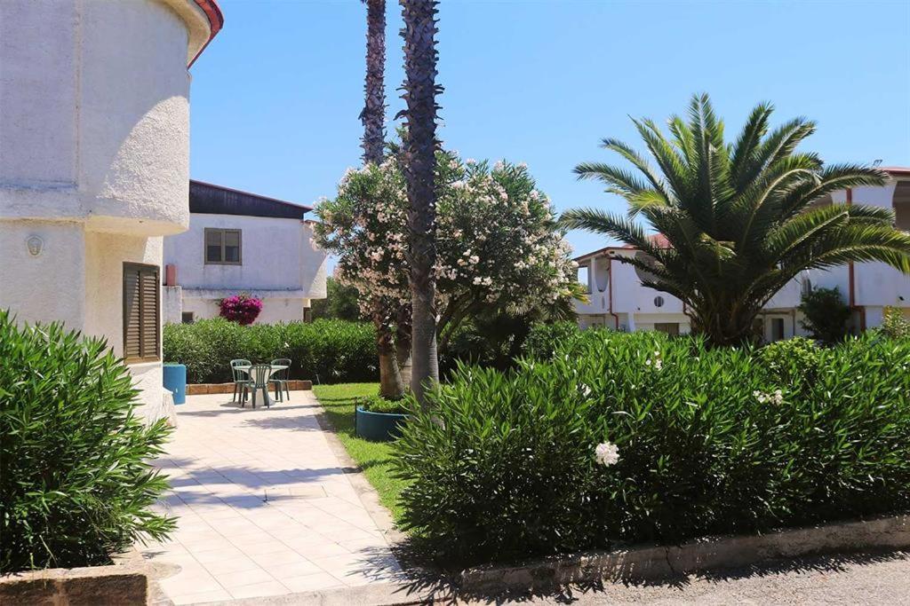 Nirvana Club Village Ботричелло Экстерьер фото