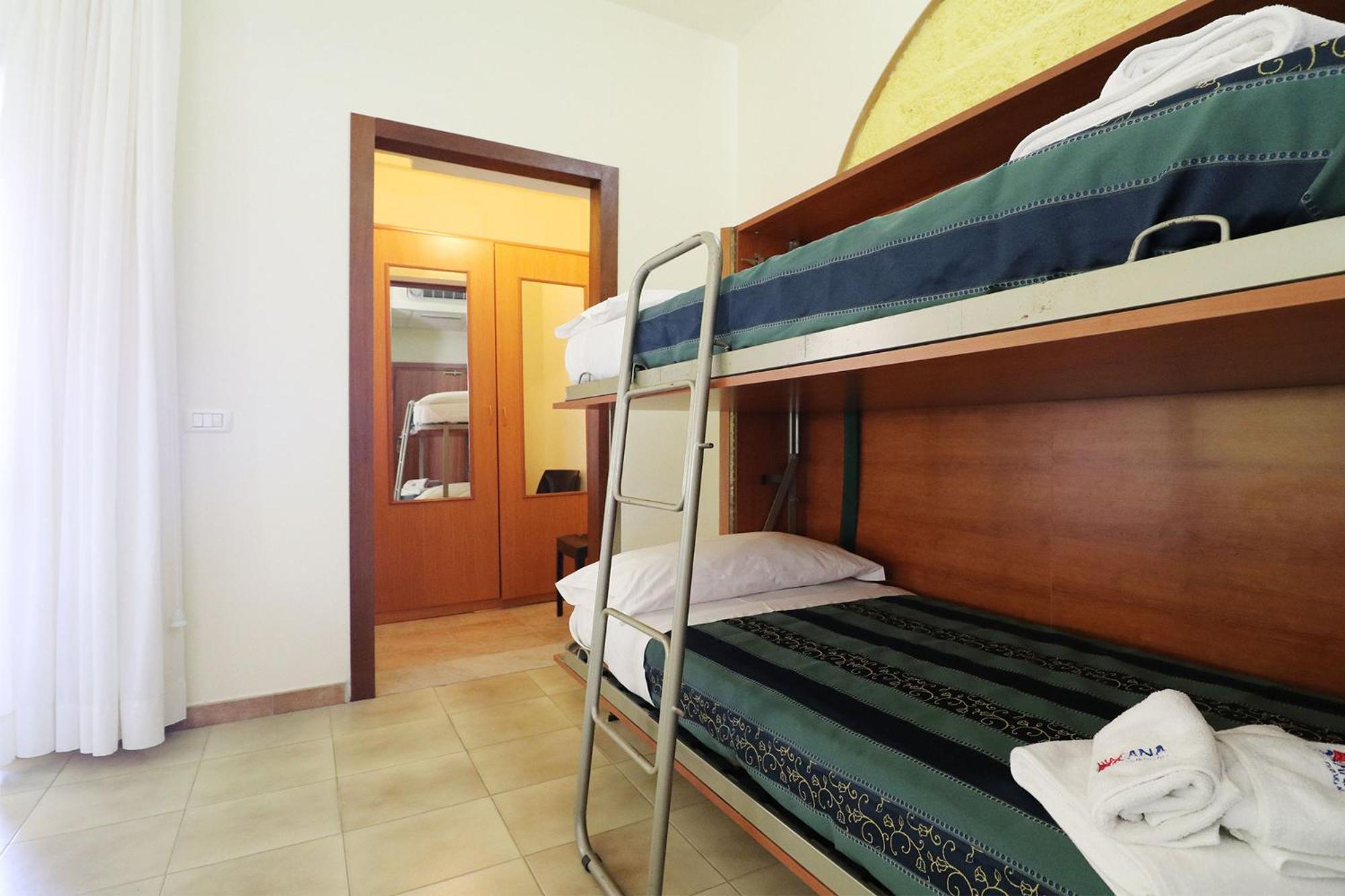 Nirvana Club Village Ботричелло Номер фото